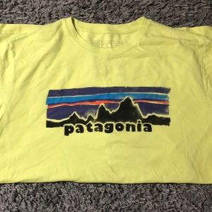 Men’s Patagonia XL lime green T-shirt